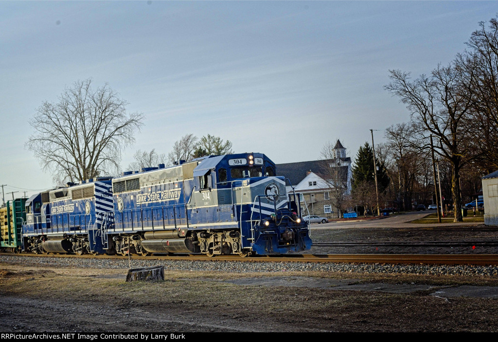 LSRC SD70M at Holly, MI